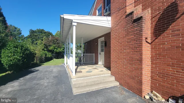$1,275 | 627 Biggs Avenue, Unit 2, Frederick, MD 21702