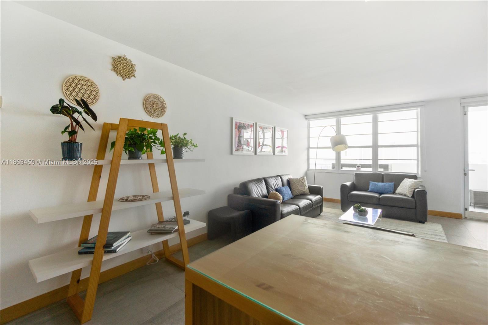 100 Lincoln Road, Unit 1635 Miami Beach, FL 33139 - Photo 13 of 31