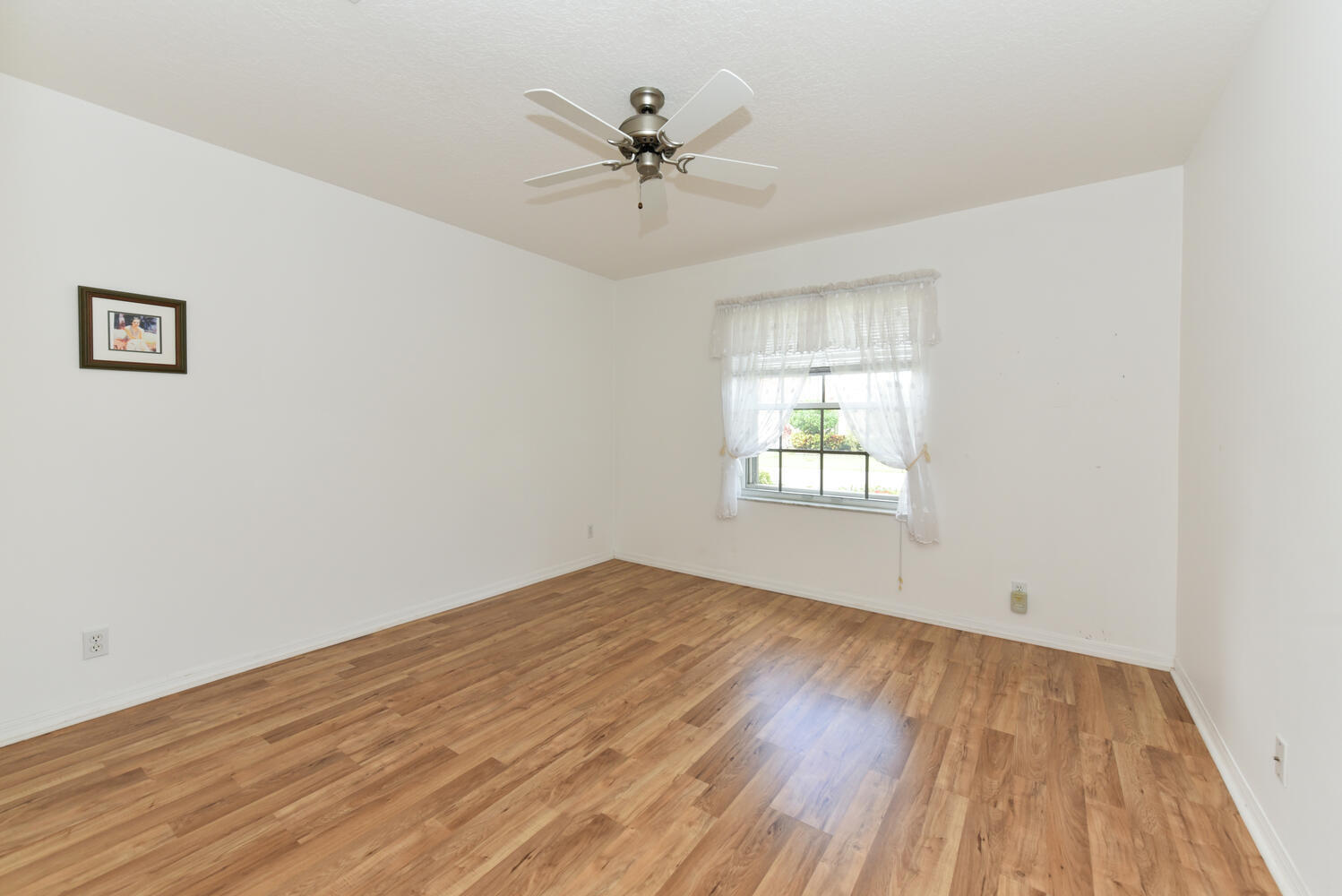 7343 Lombardy Street Boynton Beach, FL 33472 - Photo 21 of 42 7343 Lombardy St Boynton Beach-large-022