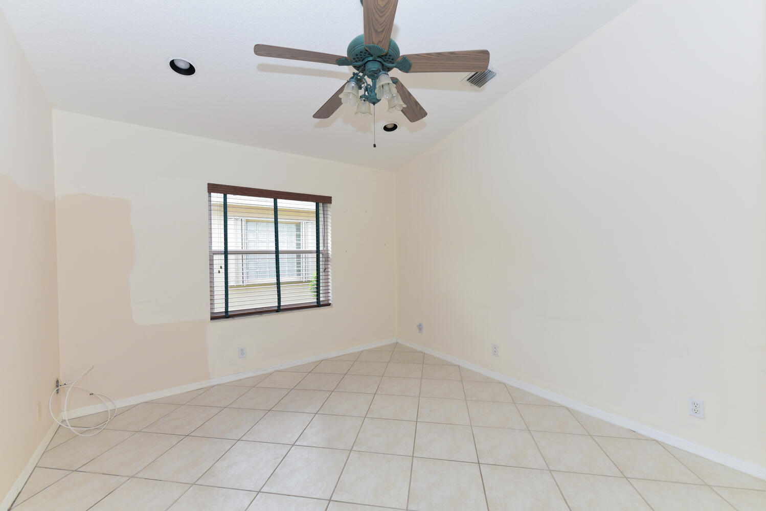 7343 Lombardy Street Boynton Beach, FL 33472 - Photo 10 of 42 7343 Lombardy St Boynton Beach-large-009