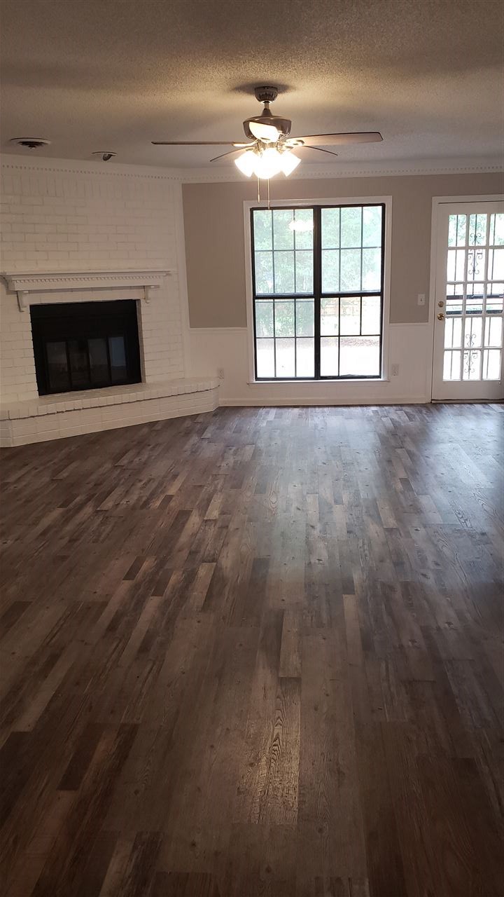 7168 Snyder Road Memphis, TN 38125 - Photo 3 of 19