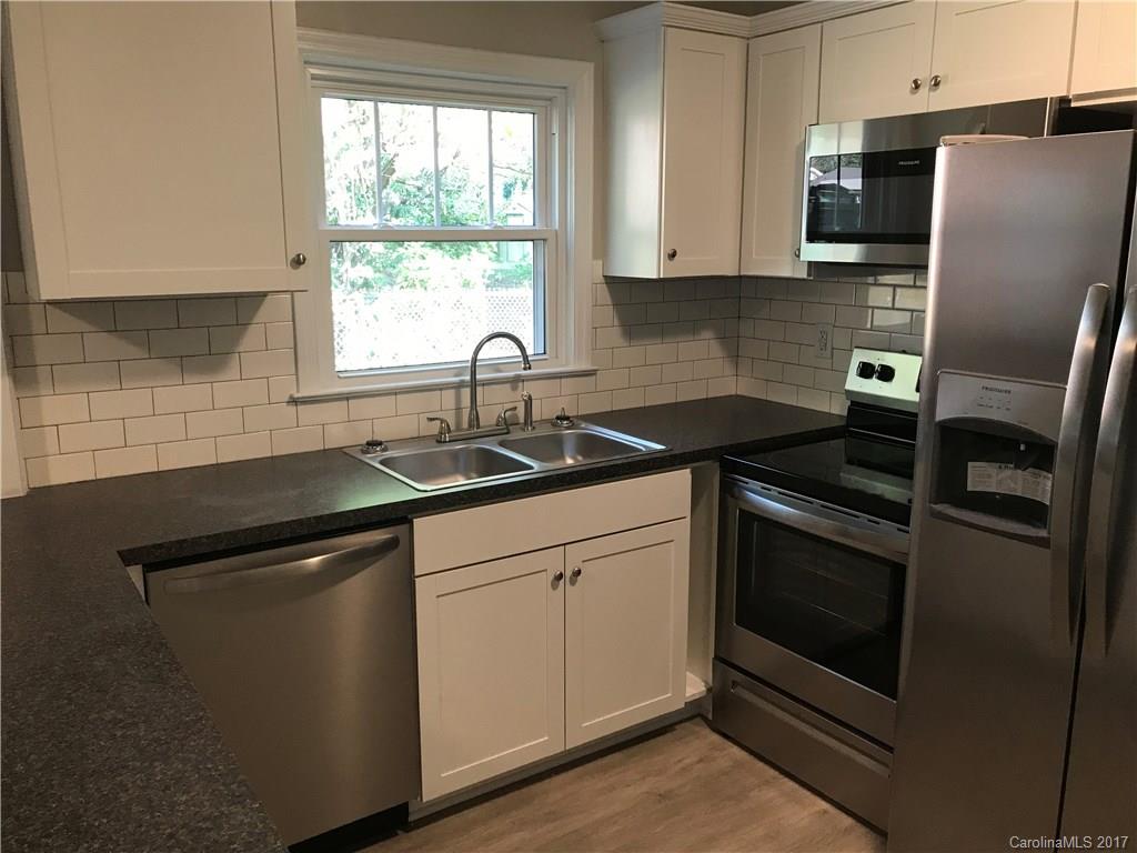 2615 Ashley Road Charlotte, NC 28208 - Photo 4 of 22 Gallery Image 4