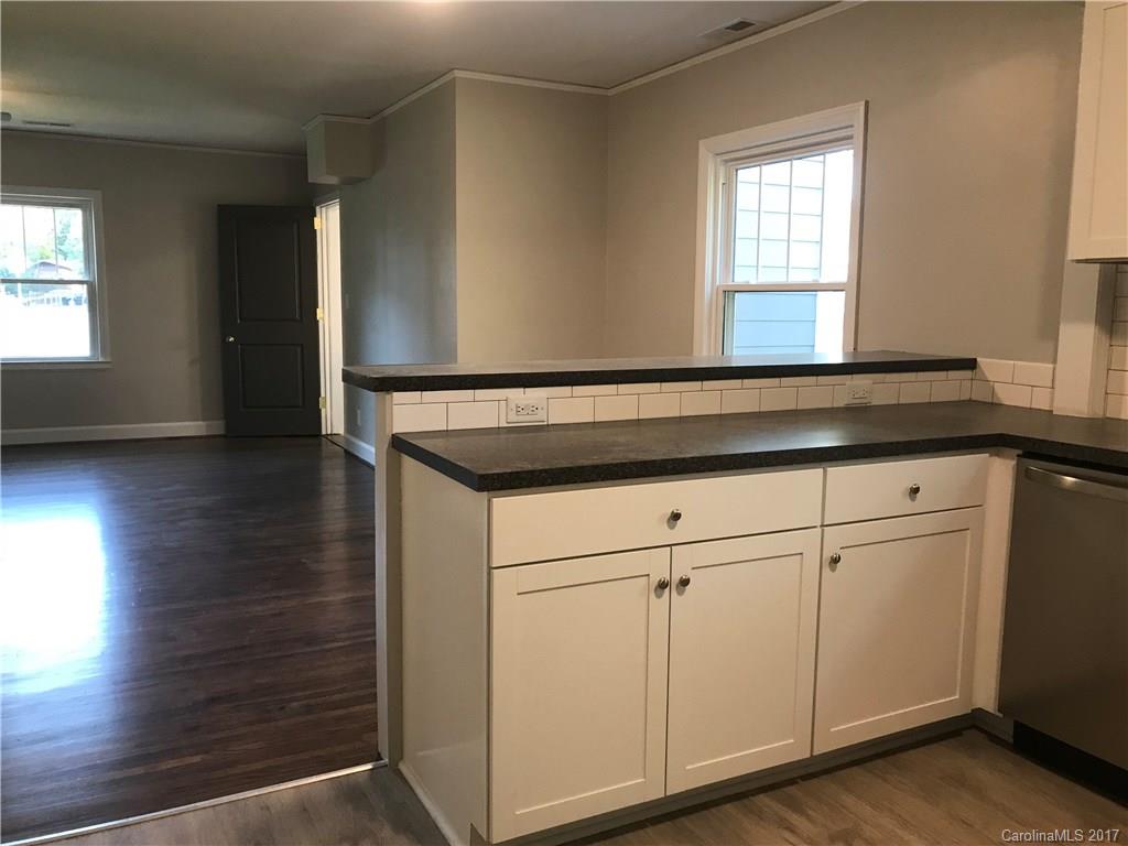 2615 Ashley Road Charlotte, NC 28208 - Photo 5 of 22 Gallery Image 5