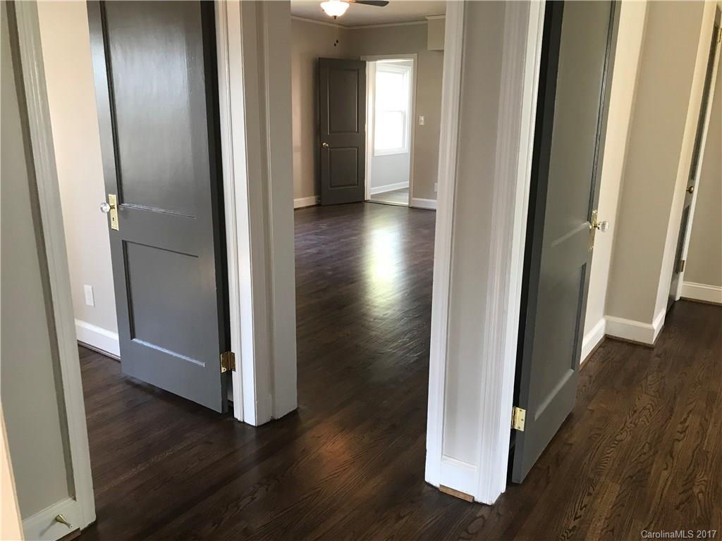 2615 Ashley Road Charlotte, NC 28208 - Photo 8 of 22 Gallery Image 8