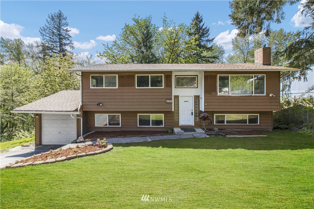 13531 181st Avenue Southeast Renton, WA 98059 - Photo 1 of 26 Gallery Image 1