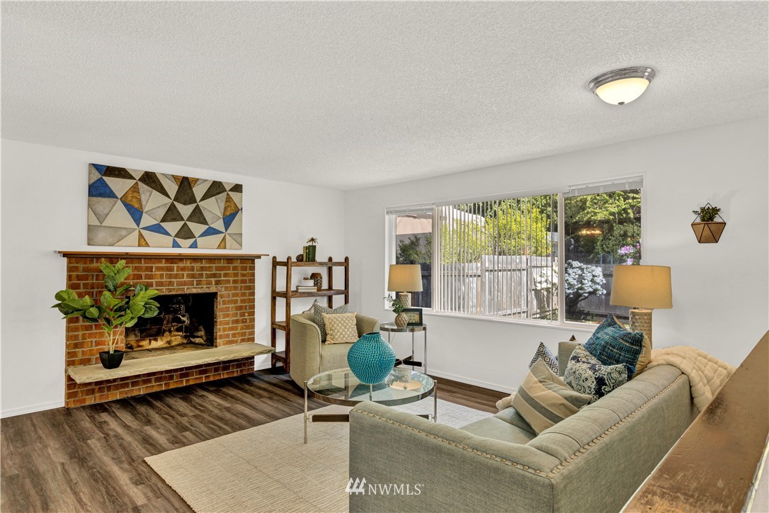 13531 181st Avenue Southeast Renton, WA 98059 - Photo 4 of 26 Gallery Image 4