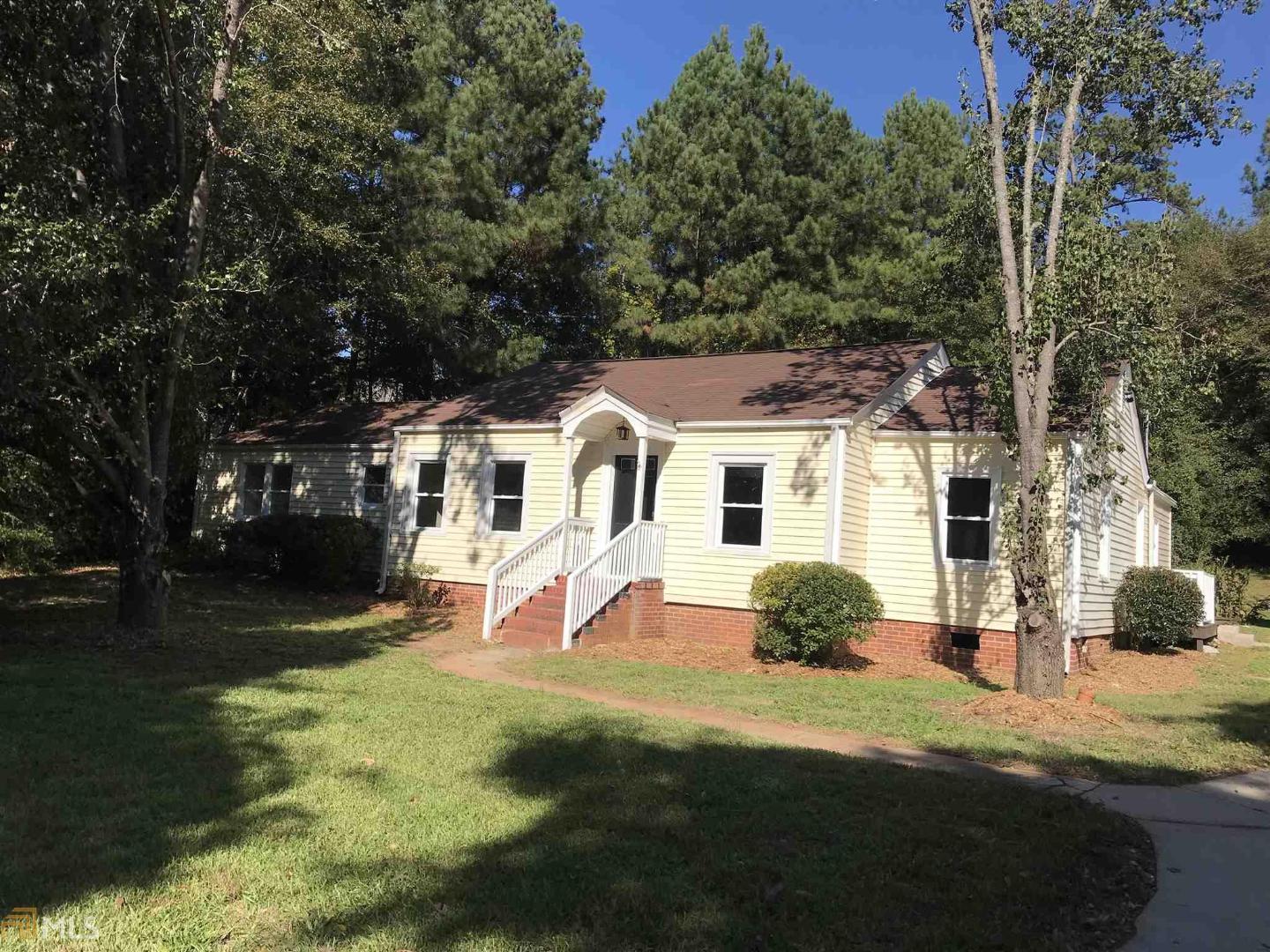 1447 Macon Road Griffin, GA 30224 - Photo 1 of 1 Gallery Image 1