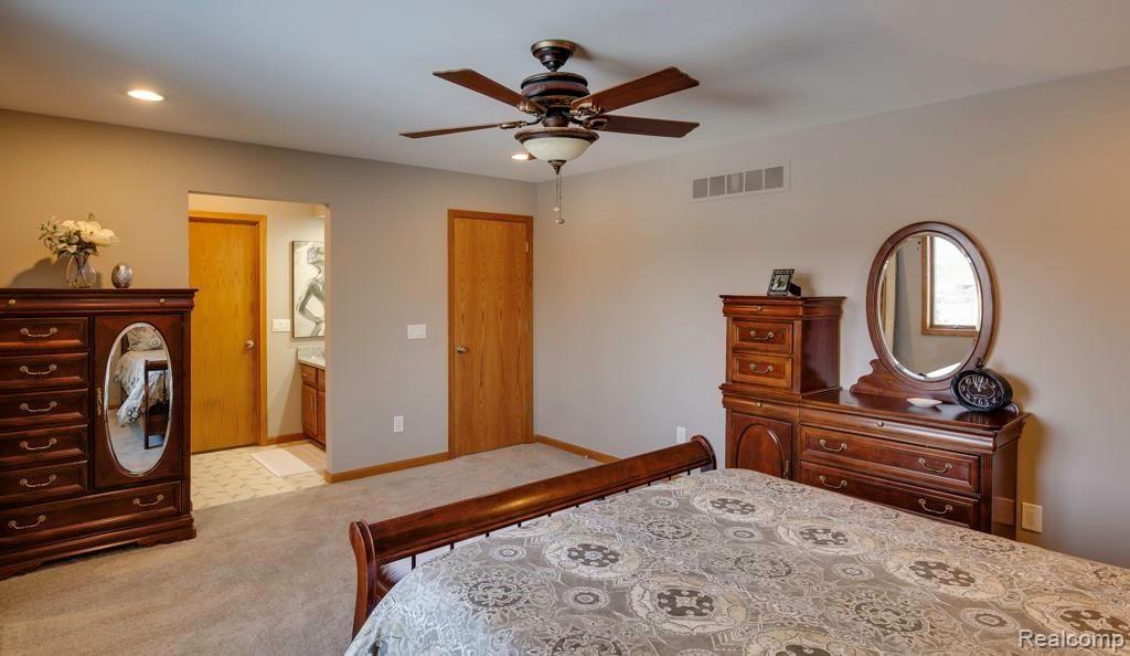 23057 Rochelle Street Macomb, MI 48042 - Photo 11 of 24 JTP-20190203-0067-ENF - Reduced.JPG
