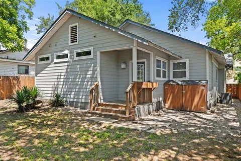 $610,000 | 3203 East 18th Street, Austin, TX 78721