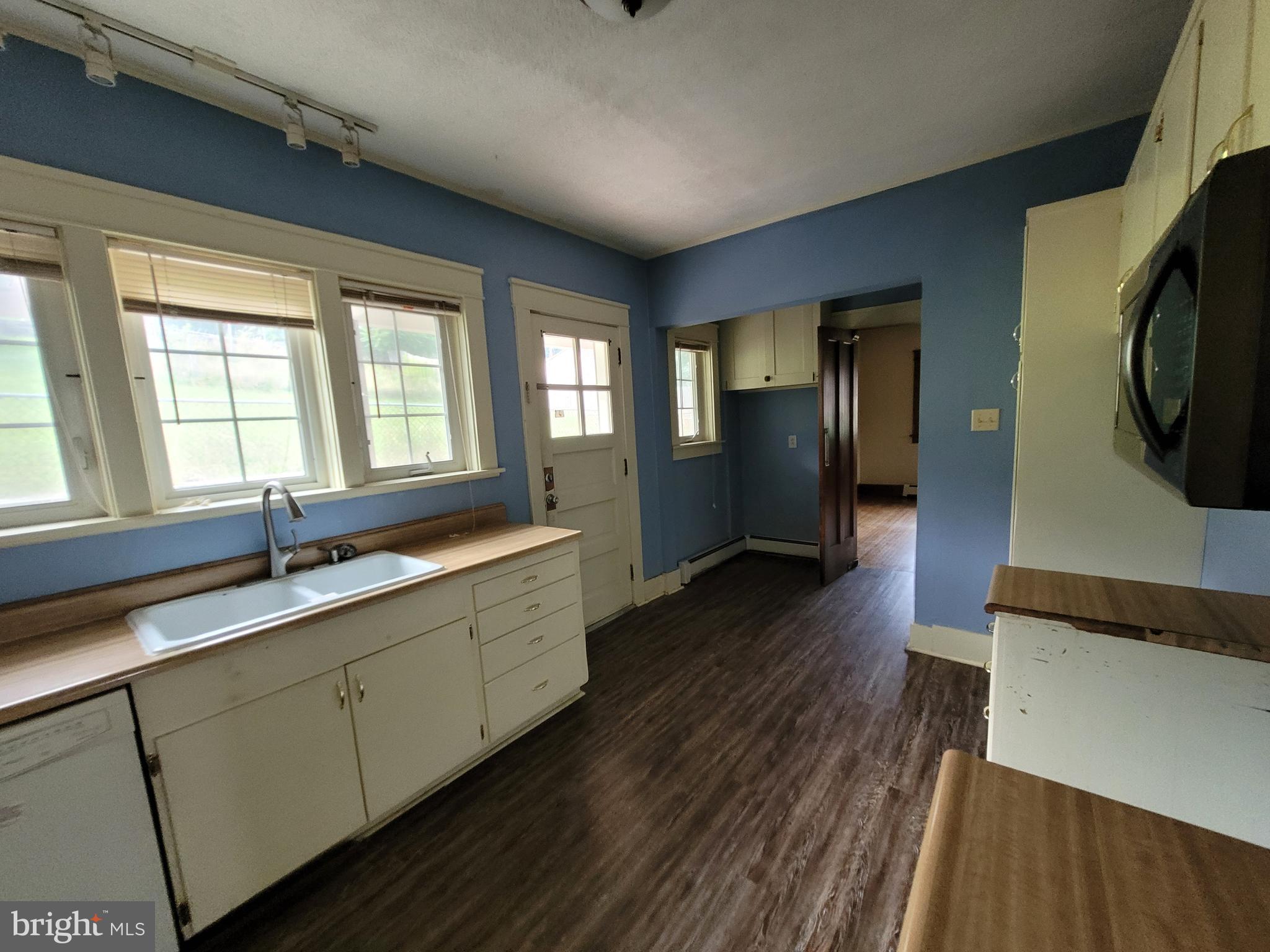 885 Braddock Road Cumberland, MD 21502 - Photo 20 of 43