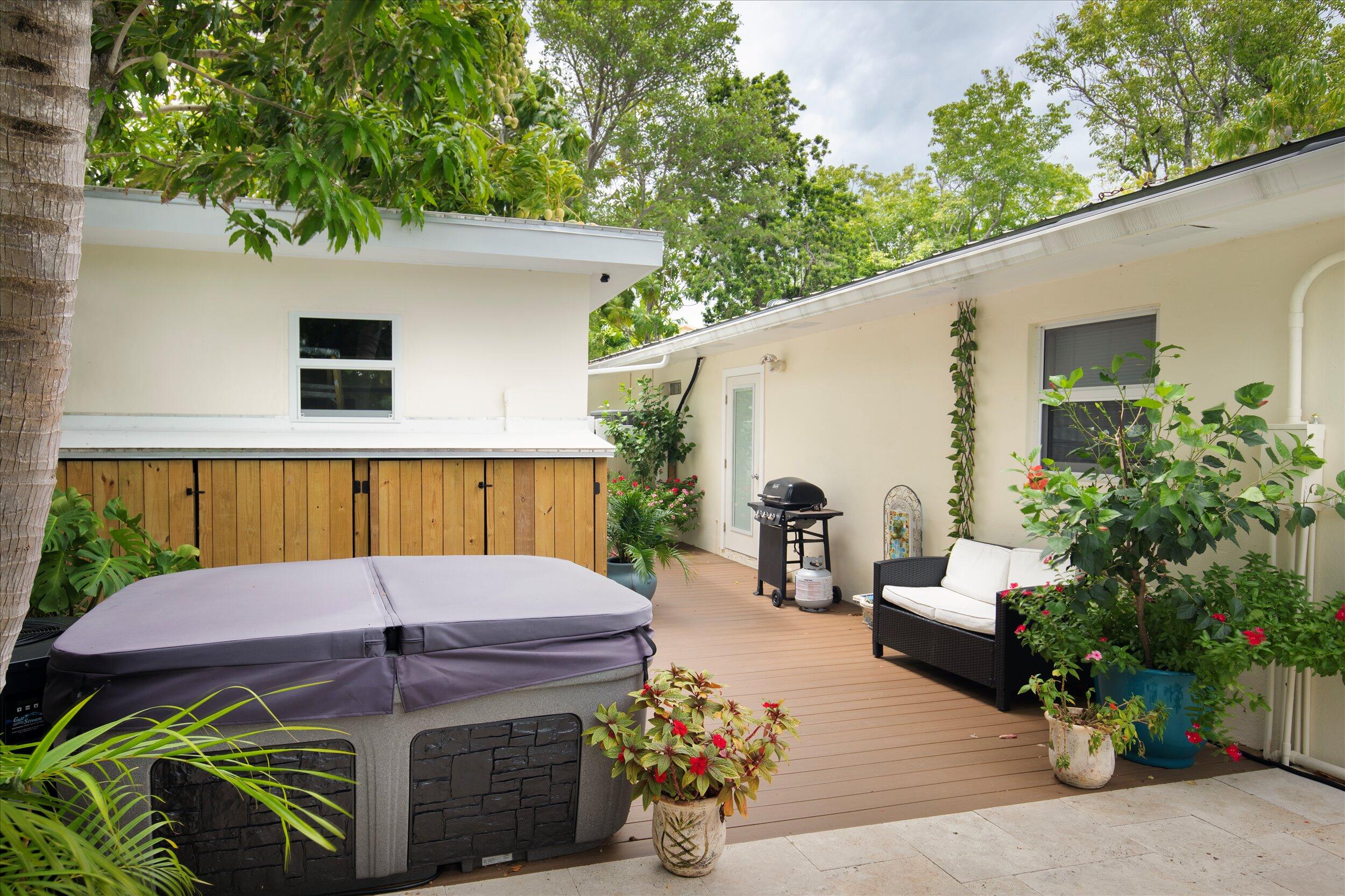 1320 6th Street Key West, FL 33040 - Photo 15 of 61 14-0014