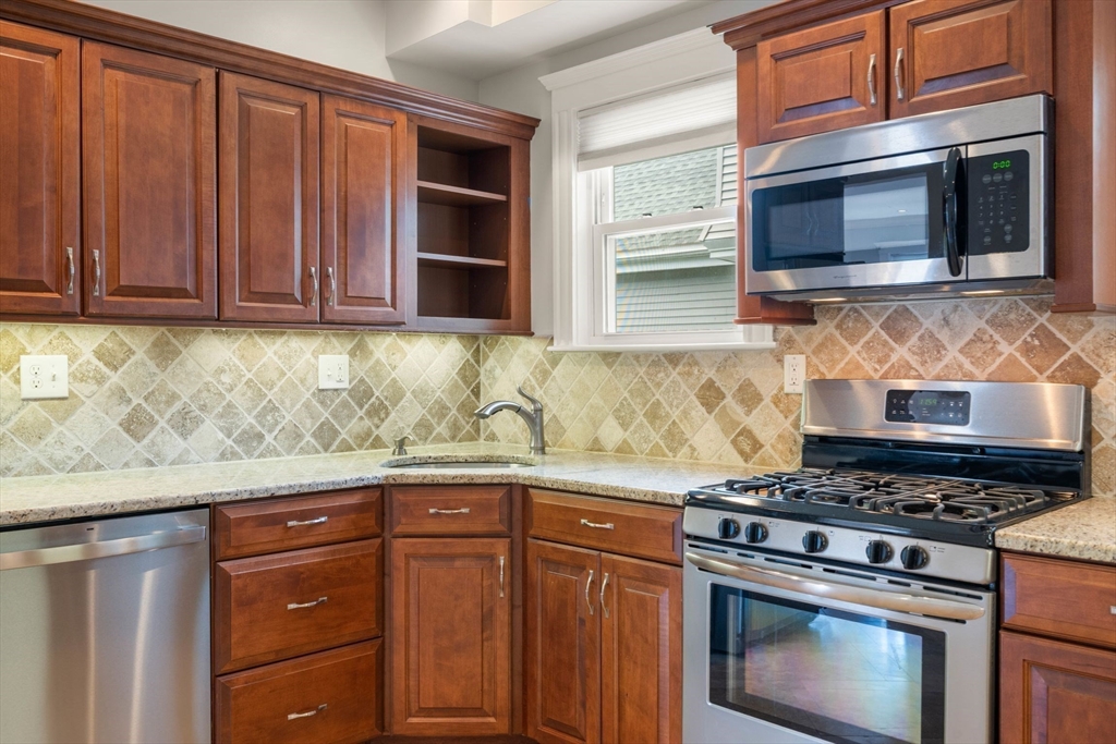 15 Haslet Street, Unit 2 Boston, MA 02131 - Photo 10 of 25
