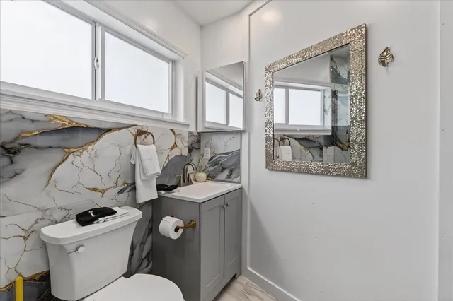 $4,500 | 721 Northwest 36th Street, Oakland Park, FL 33309