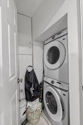 $4,500 | 721 Northwest 36th Street, Oakland Park, FL 33309