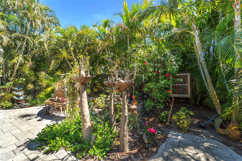 2814 47th Street South Gulfport, FL 33711 - Photo 29 of 57 a view of a garden