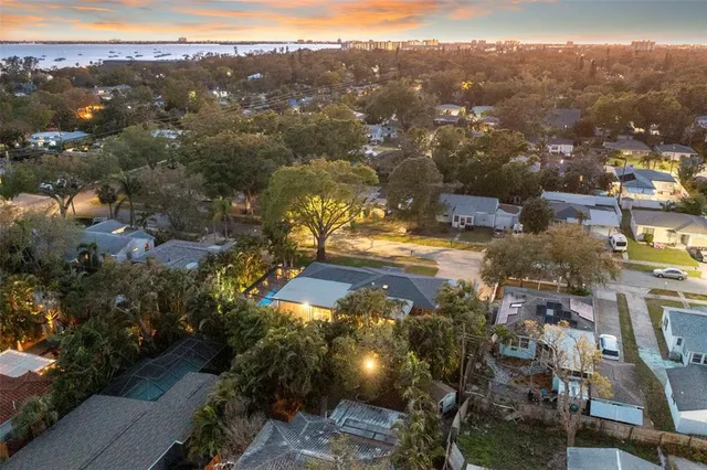 a view of a house with a back yard