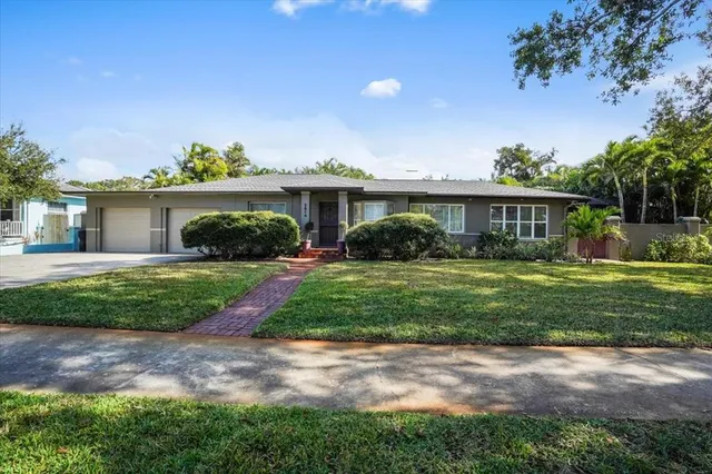 $725,000 | 2814 47th Street South, Gulfport, FL 33711