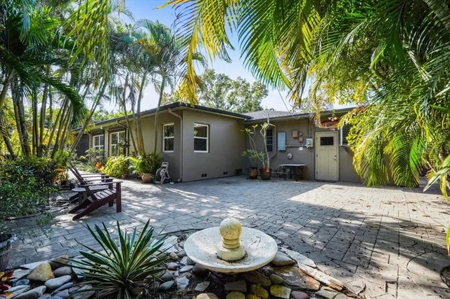 $725,000 | 2814 47th Street South, Gulfport, FL 33711