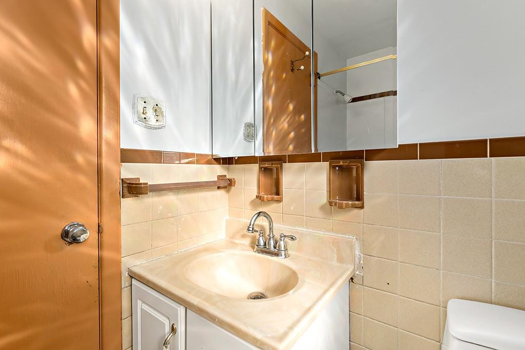 1835 Warriors Road Pittsburgh, PA 15205 - Photo 22 of 39 Gallery Image 22