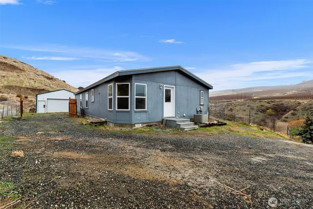 $475,000 | 3570 Pinnacle Place, Wenatchee, WA 98801