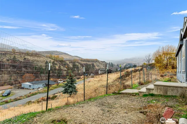 $475,000 | 3570 Pinnacle Place, Wenatchee, WA 98801