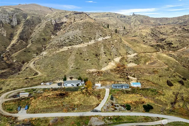 $475,000 | 3570 Pinnacle Place, Wenatchee, WA 98801