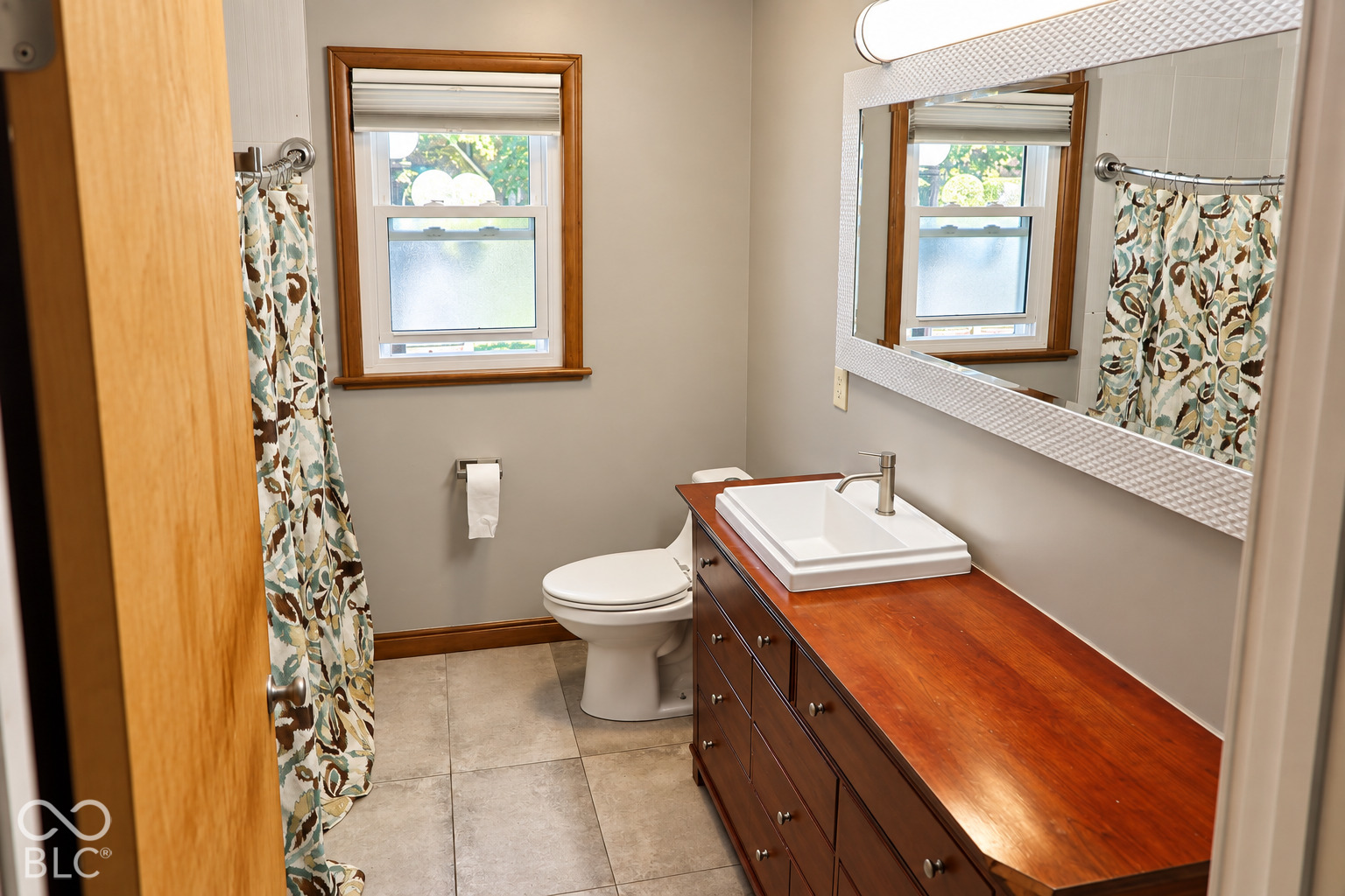 3566 Watson Road Indianapolis, IN 46205 - Photo 10 of 20 Gallery Image 10