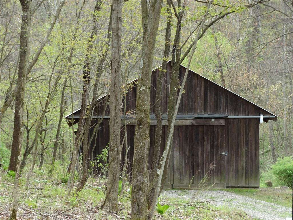 132 Christy Road Saxonburg, PA 16056 - Photo 19 of 23 Gallery Image 19