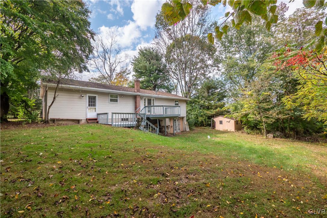 315 Ballek Road Riegelsville, PA 18077 - Photo 3 of 35