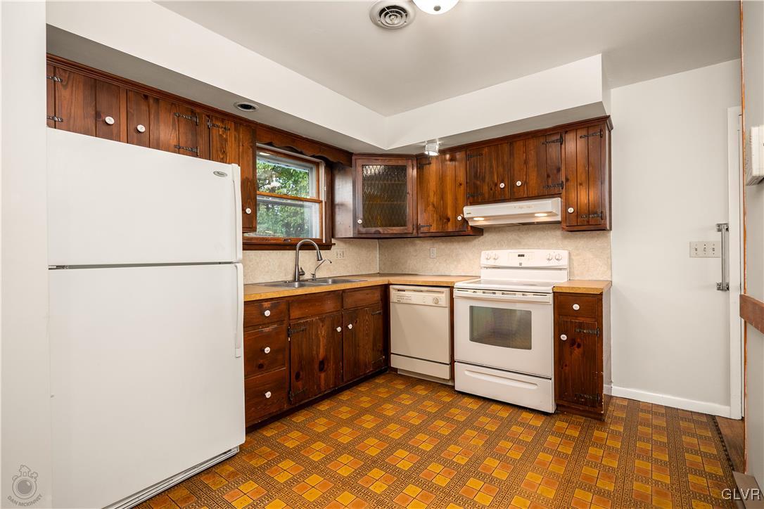 315 Ballek Road Riegelsville, PA 18077 - Photo 4 of 35