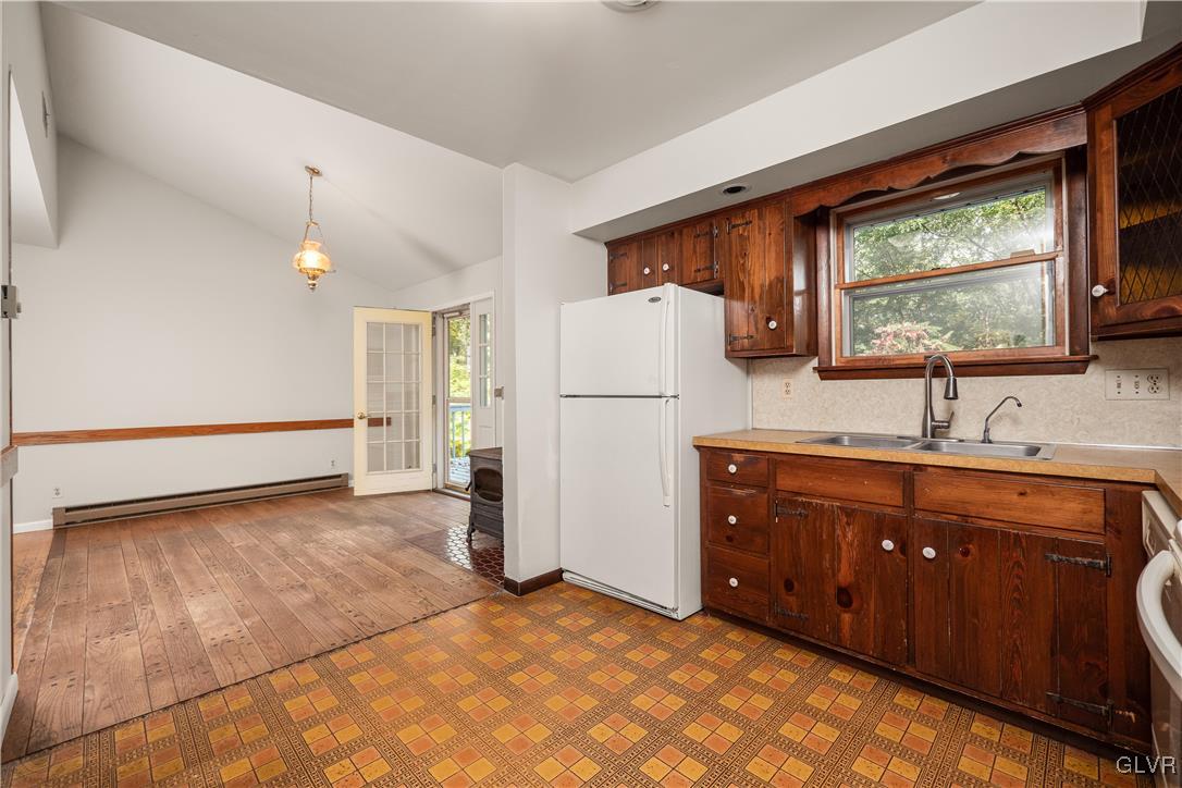 315 Ballek Road Riegelsville, PA 18077 - Photo 5 of 35