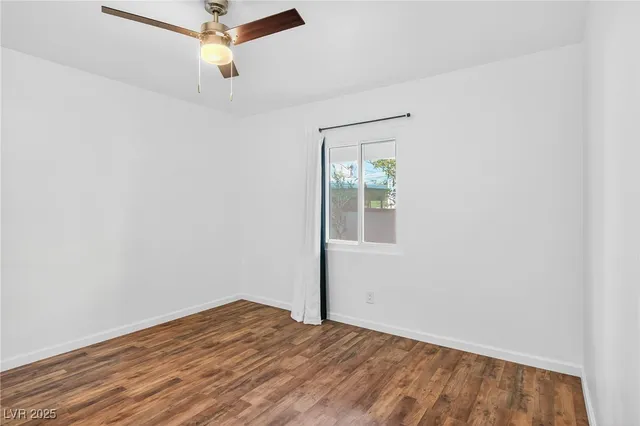 $1,725 | 572 Federal Street, Henderson, NV 89015