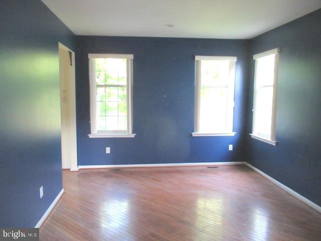 12 Wood View Drive Mount Laurel, NJ 08054 - Photo 3 of 18 Dining room