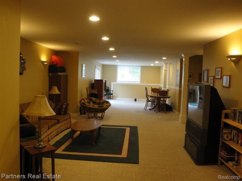 1927 Sundance Ridge Howell, MI 48843 - Photo 23 of 25 Finished Lower Level