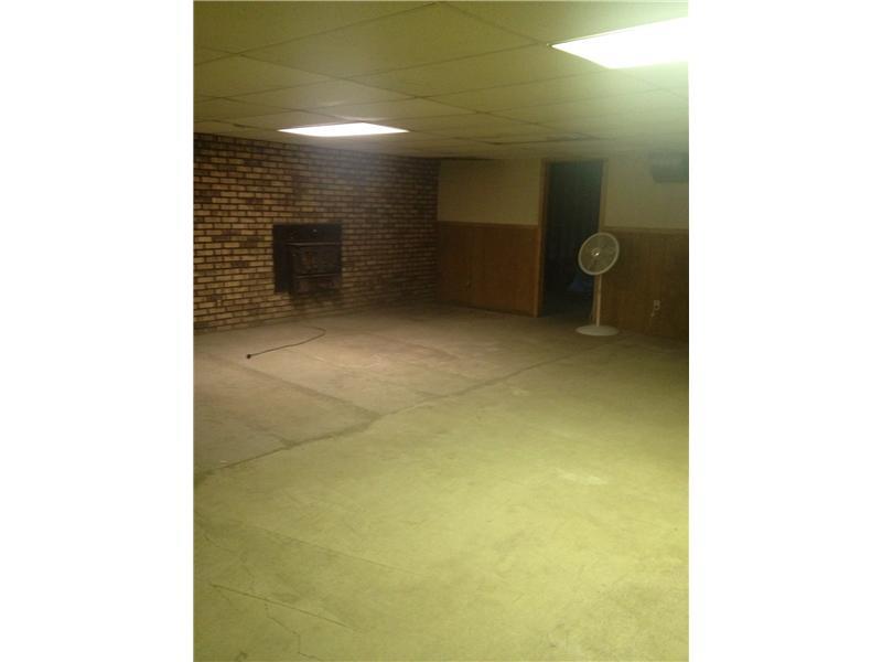 109 Arch Bridge Road Dunbar, PA 15431 - Photo 13 of 13 Basement/Game Room.