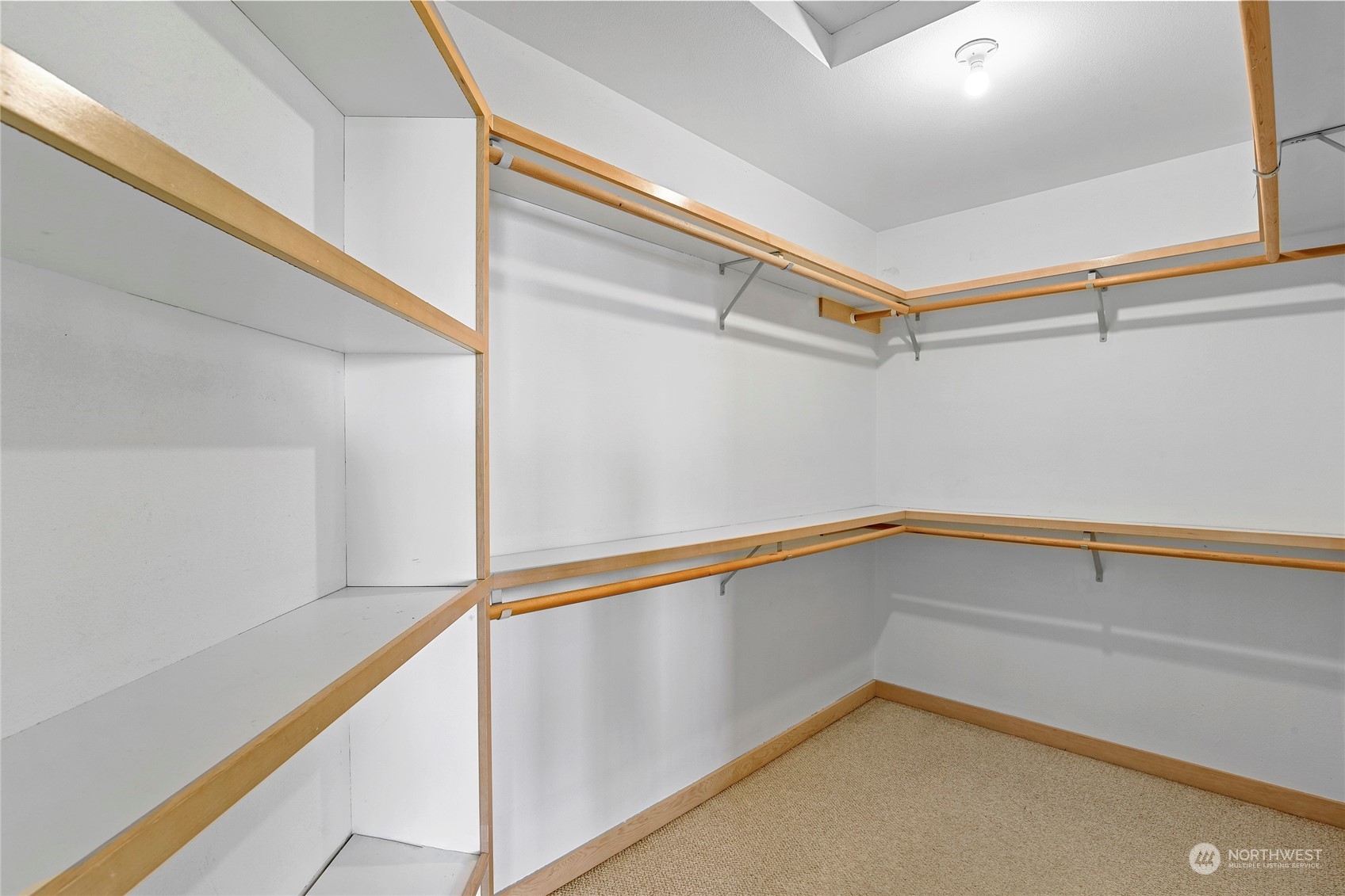 10620 Northeast Valley Road Bainbridge Island, WA 98110 - Photo 30 of 40 Gallery Image 30