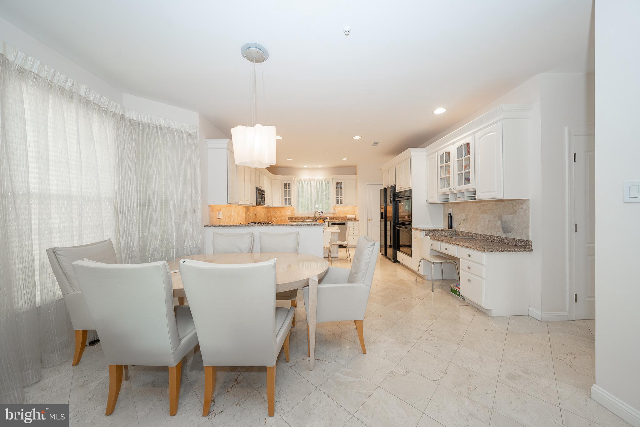 416 Spring Garden Lane Conshohocken, PA 19428 - Photo 9 of 26