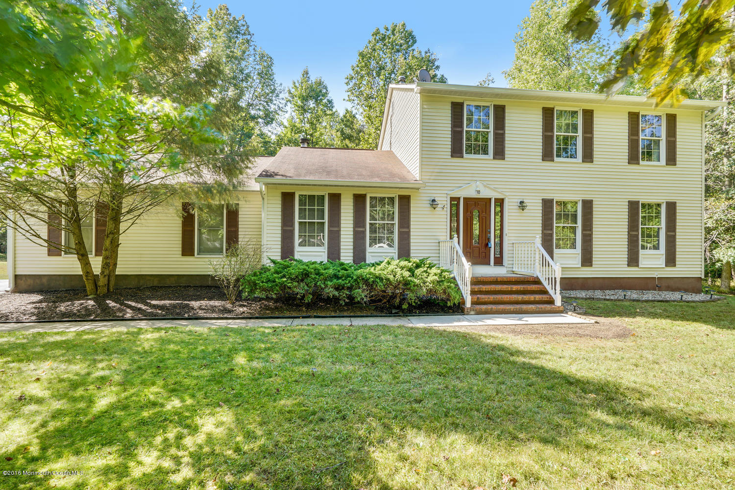 10 Rutherford Court Jackson, NJ 08527 - Photo 1 of 47 front