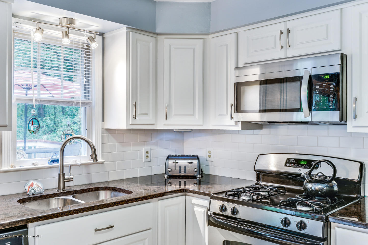 10 Rutherford Court Jackson, NJ 08527 - Photo 18 of 47 10 Rutherford Ct Jackson NJ-large-019-19