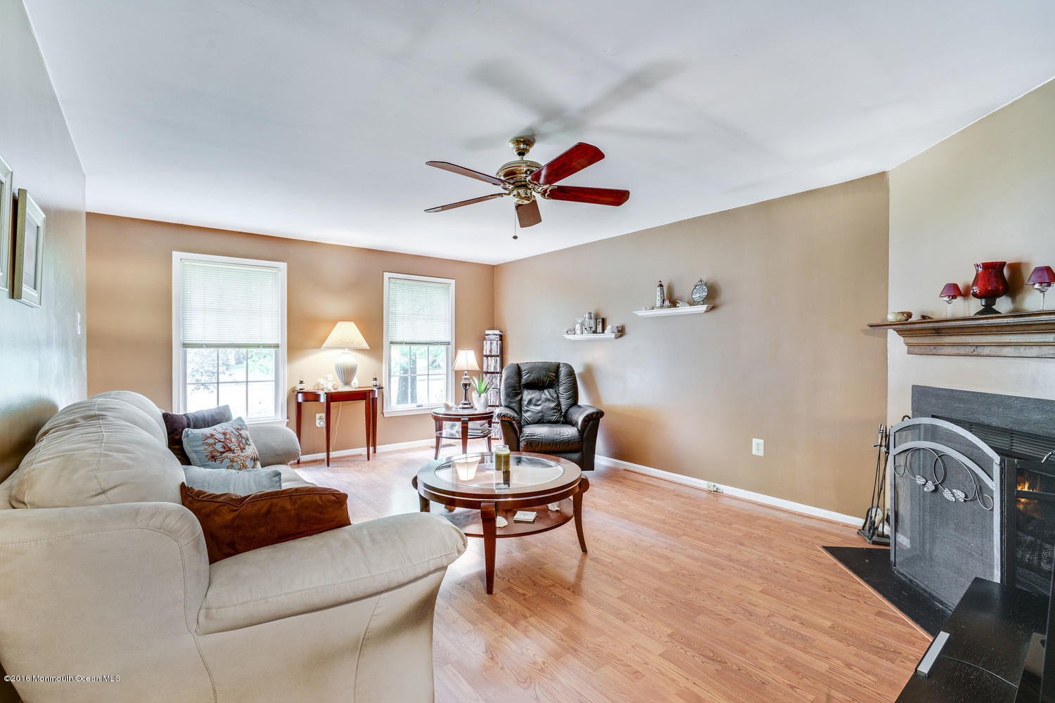 10 Rutherford Court Jackson, NJ 08527 - Photo 5 of 47 10 Rutherford Ct Jackson NJ-large-013-2-