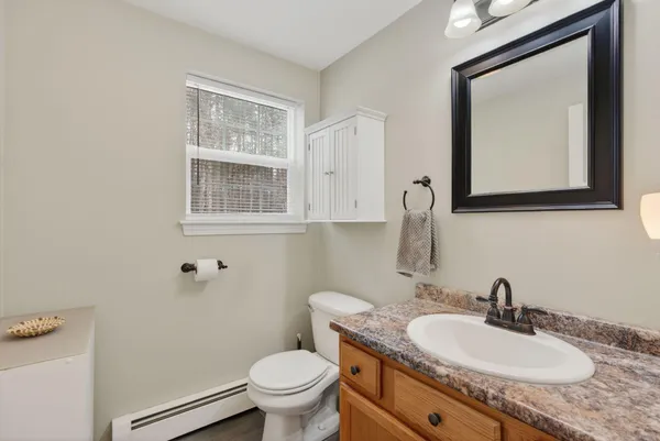 $549,000 | 16 Captain's Way, Buxton, ME 04093