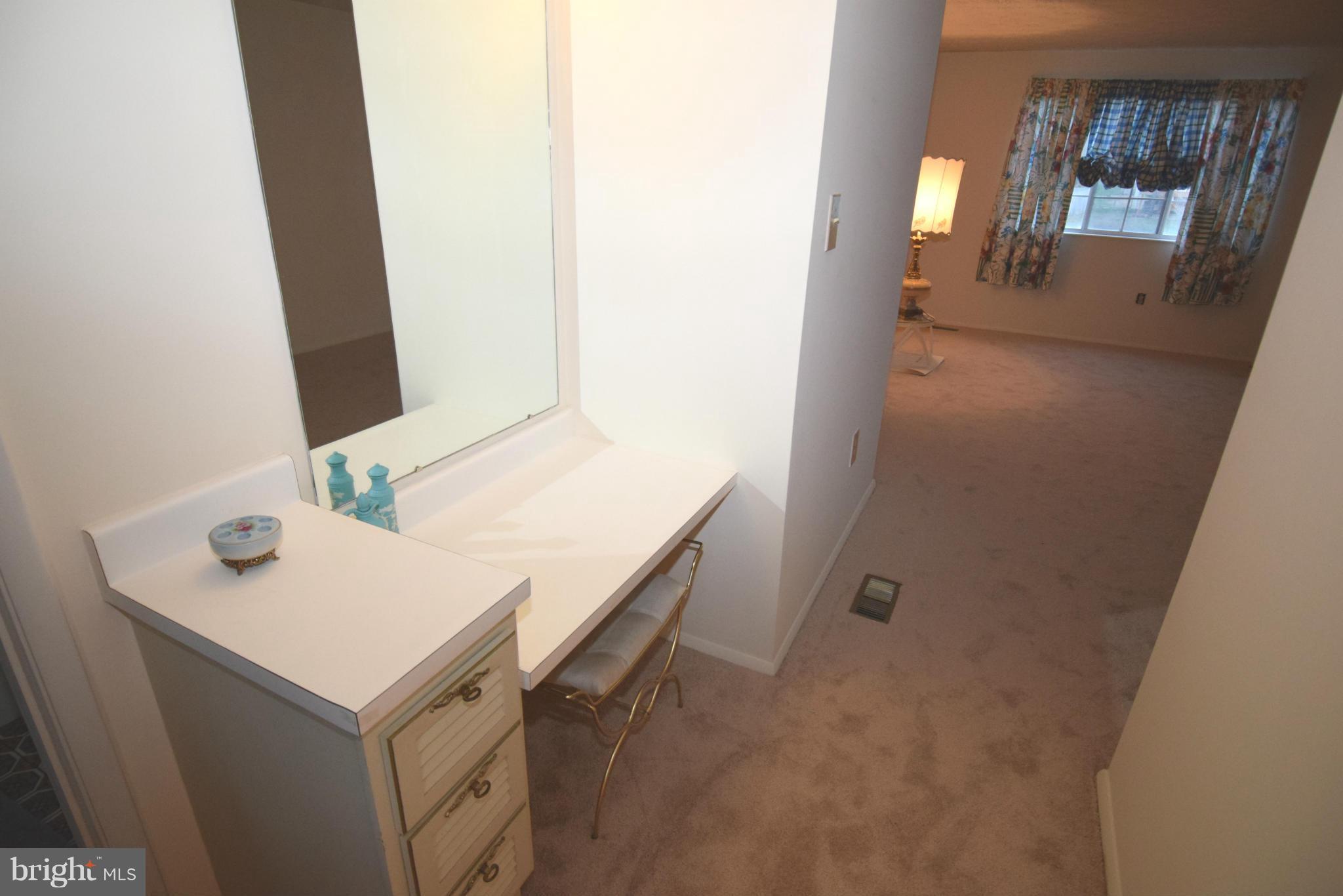9115 Briarchip Street Laurel, MD 20708 - Photo 17 of 30 Bedroom (Master) Dressing area