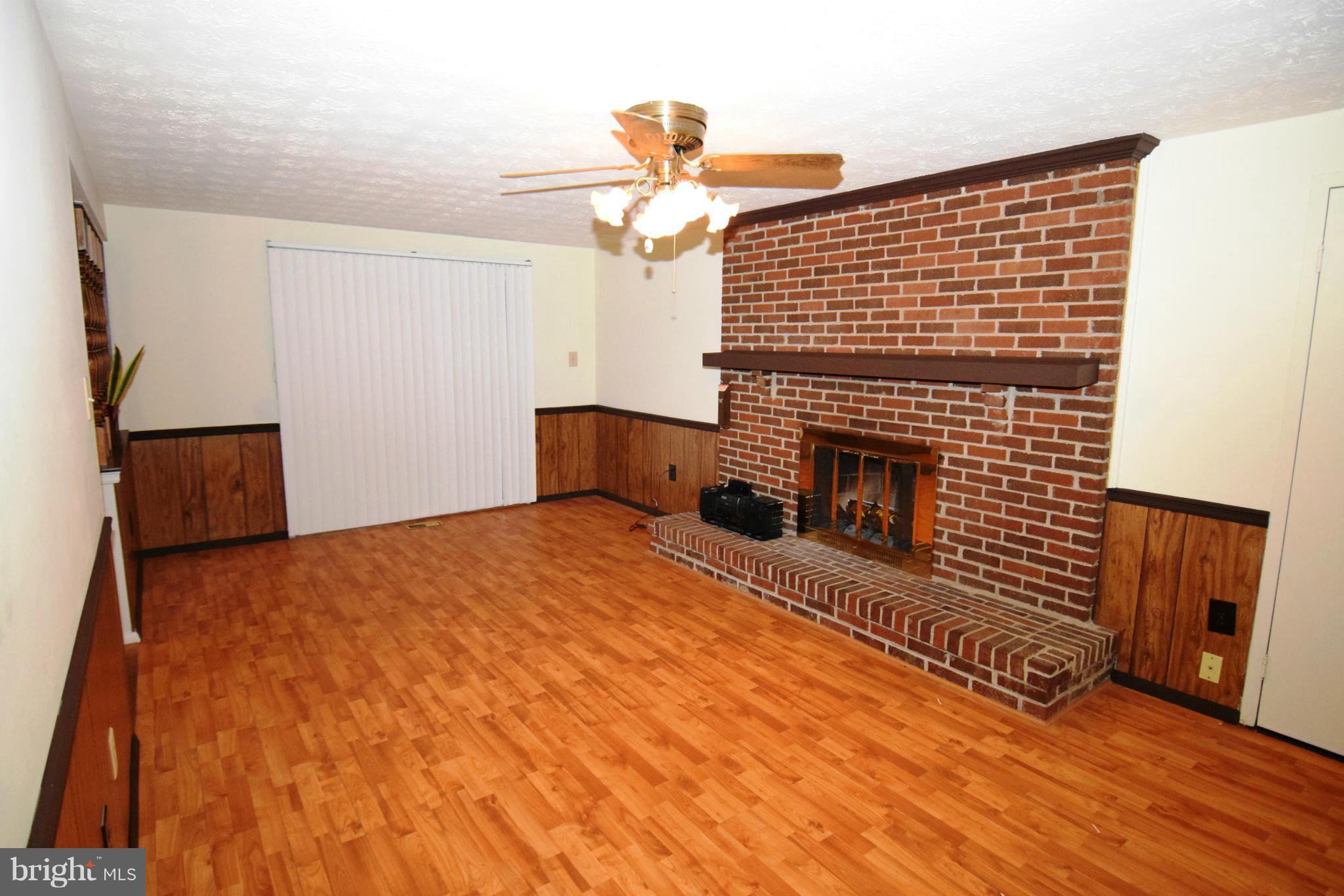 9115 Briarchip Street Laurel, MD 20708 - Photo 6 of 30 Family Room