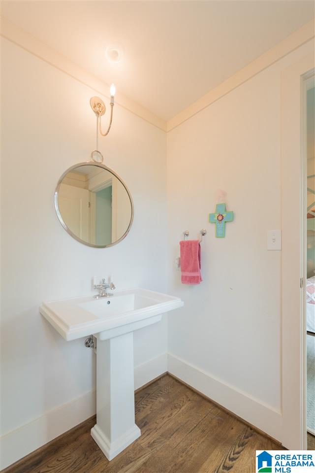 1732 Wellington Road Birmingham, AL 35209 - Photo 31 of 50