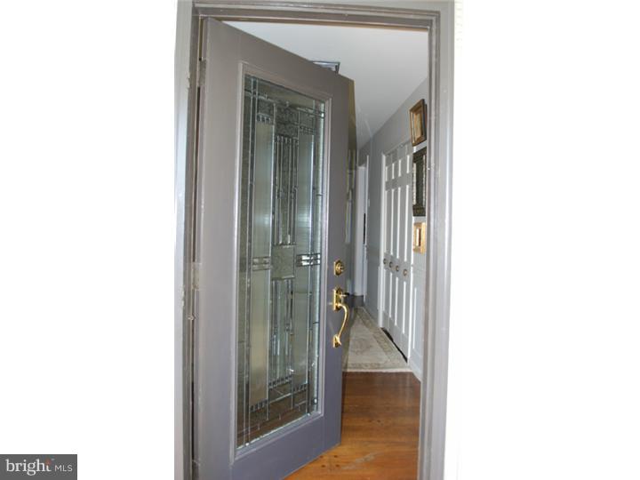 2256 Yellow Springs Road Malvern, PA 19355 - Photo 3 of 25 Foyer