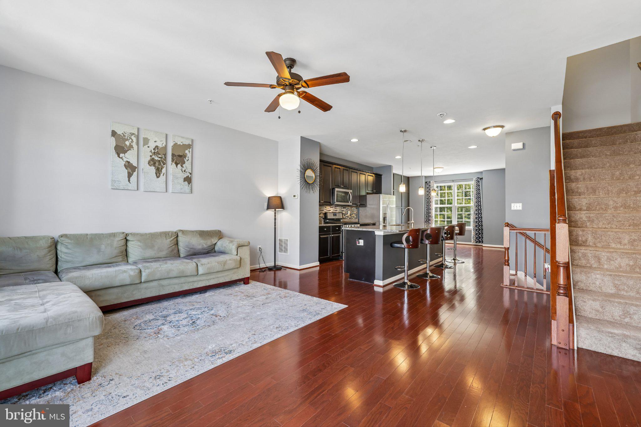 404 Kettle Bottom Road Reisterstown, MD 21136 - Photo 14 of 54 Living Room