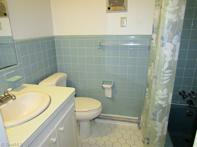 536 New Salem Road Randleman, NC 27317 - Photo 14 of 16 Other Bath. Tile Hall Bath