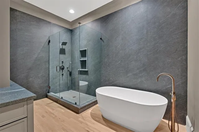 $1,995,000 | 400 Old Ivy Road Northeast, Atlanta, GA 30342