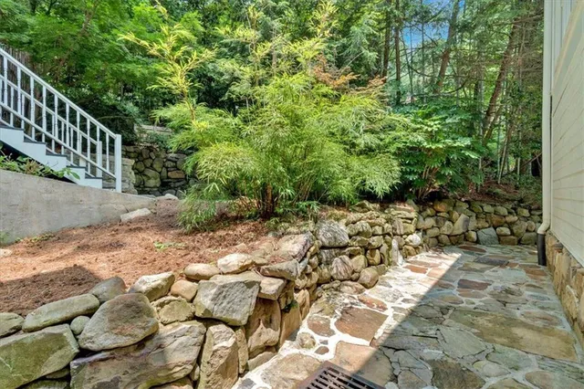 $1,995,000 | 400 Old Ivy Road Northeast, Atlanta, GA 30342
