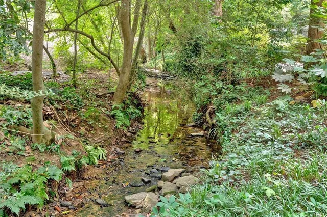 $1,995,000 | 400 Old Ivy Road Northeast, Atlanta, GA 30342